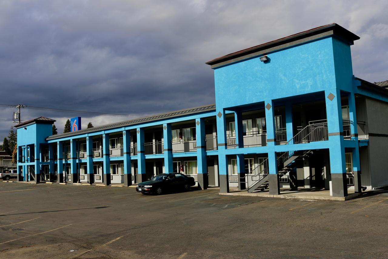 Holiday Lodge - Salem,Or المظهر الخارجي الصورة
