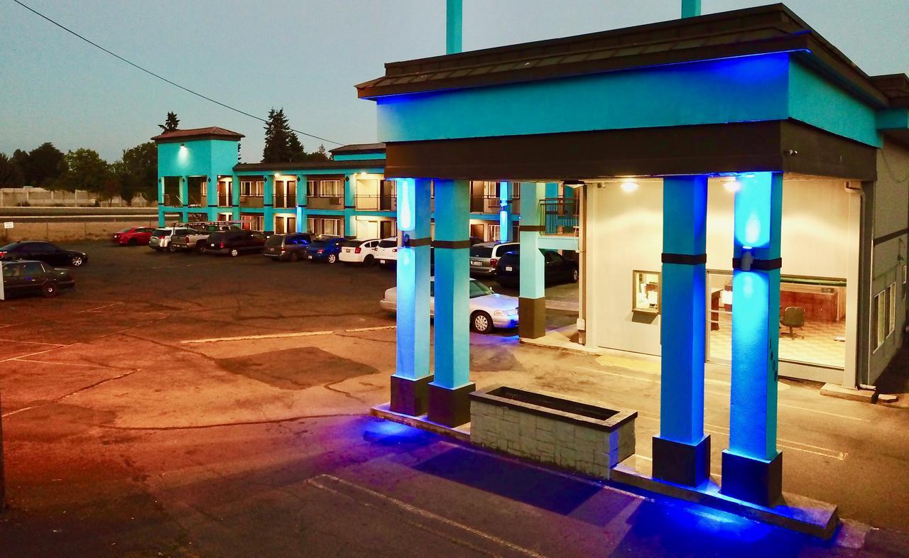 Holiday Lodge - Salem,Or المظهر الخارجي الصورة